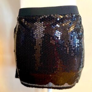 Hot Topic Sweet Love Black Sequin Mini Skirt Size Large NWT